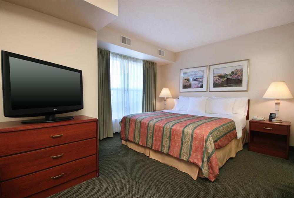 Homewood Suites By Hilton Erie Kearsarge Værelse billede
